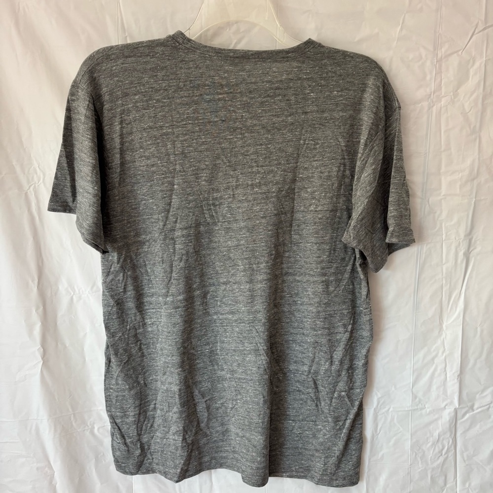 NWT League UNH Wildcats gray Blue T-Shirt SZ L - Picture 2 of 9